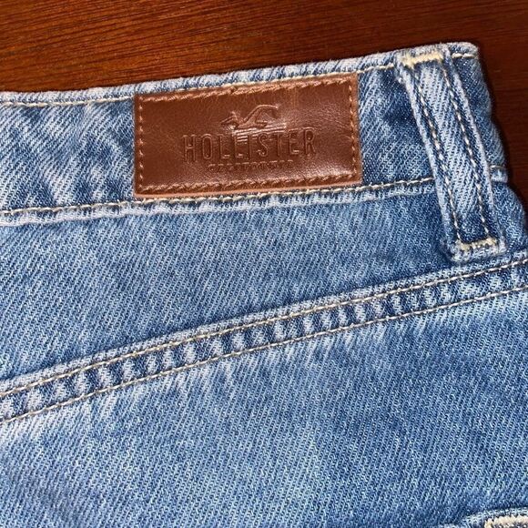 Hollister ultra high rise distressed denim skirt - Picture 6 of 6